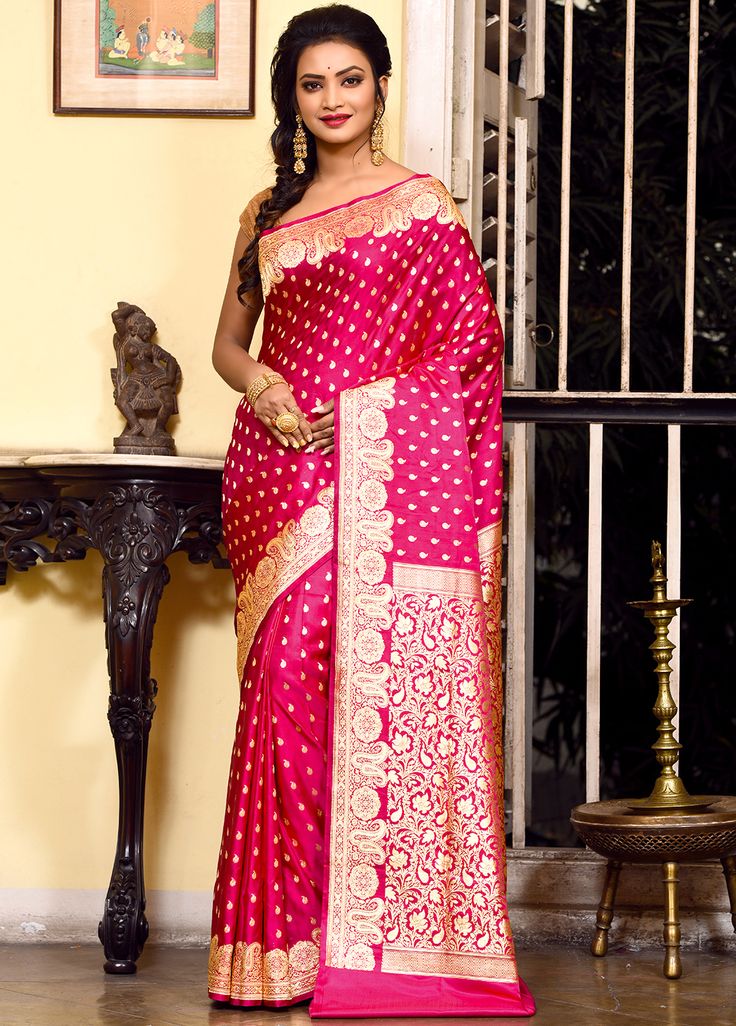 Bengali banarasi shop saree for wedding